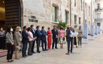 L'exposició sobre el XX aniversari del Misteri com a patrimoni Unesco viatja a València pel 9 d'Octubre